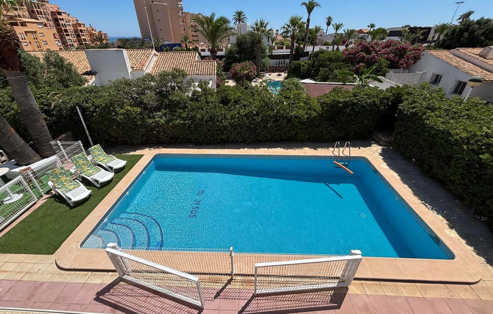 pool
