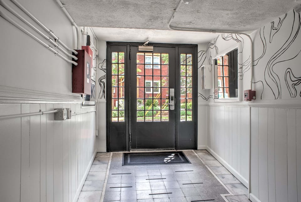 The Sabel Collection | Unit 103