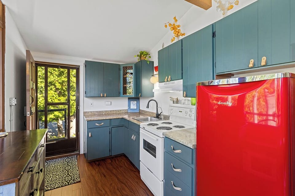 Fully equipped kitchen with everything needed to prepare meals during your getaway.