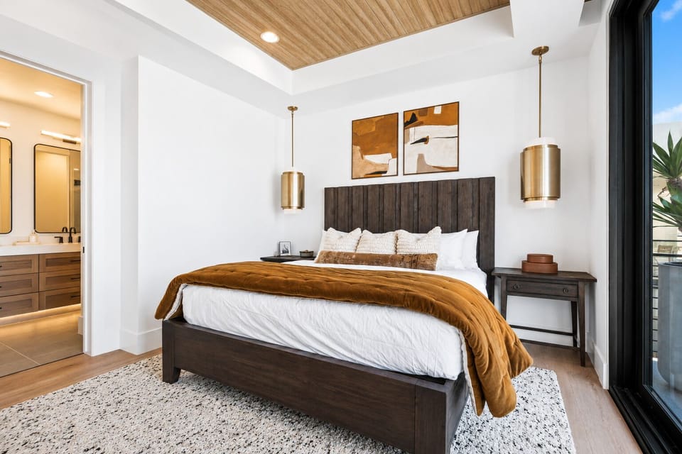 King Bedroom