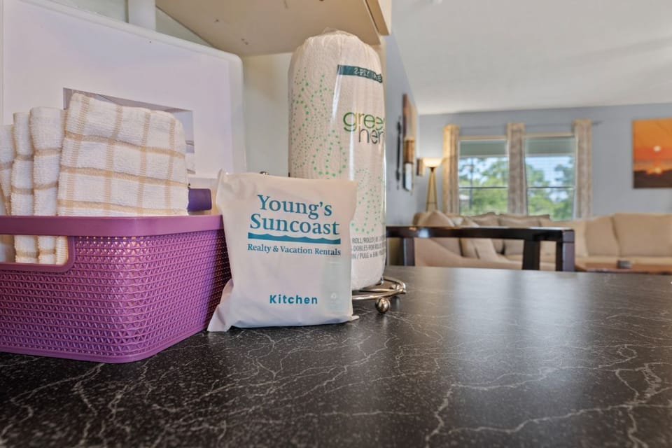 Cabana Bleaux Kitchen Amenity Package