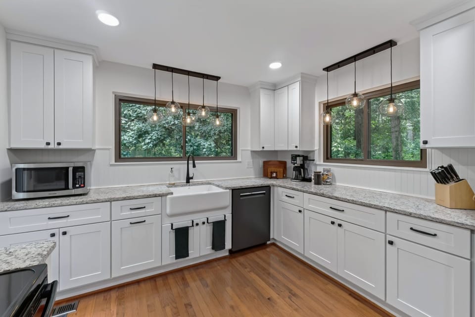 The newly renovated kitchen is fully stocked 