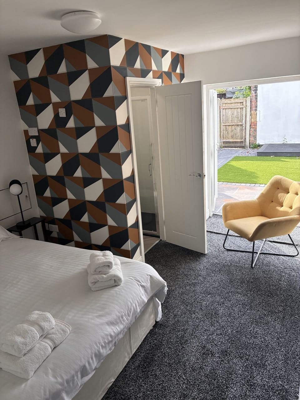 Bedroom with Garden View