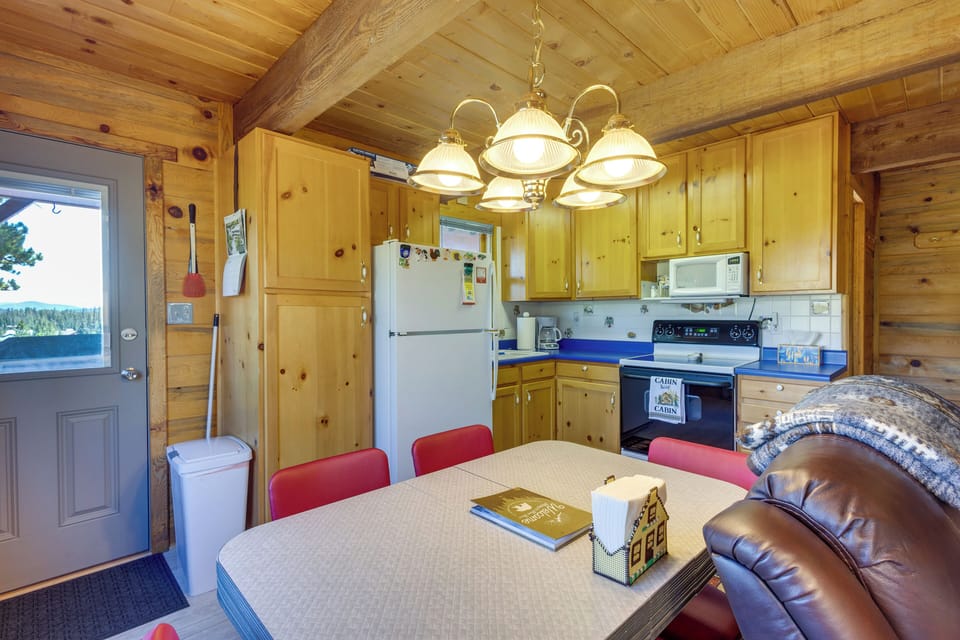Kitchen | 1st Floor