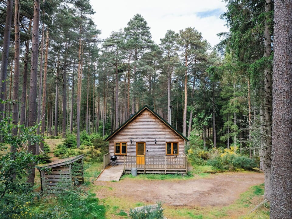 Residential Area, Hill, House, Home, Resort, Mountain Range, Eco Hotel, Hill Station, Estate, Villa