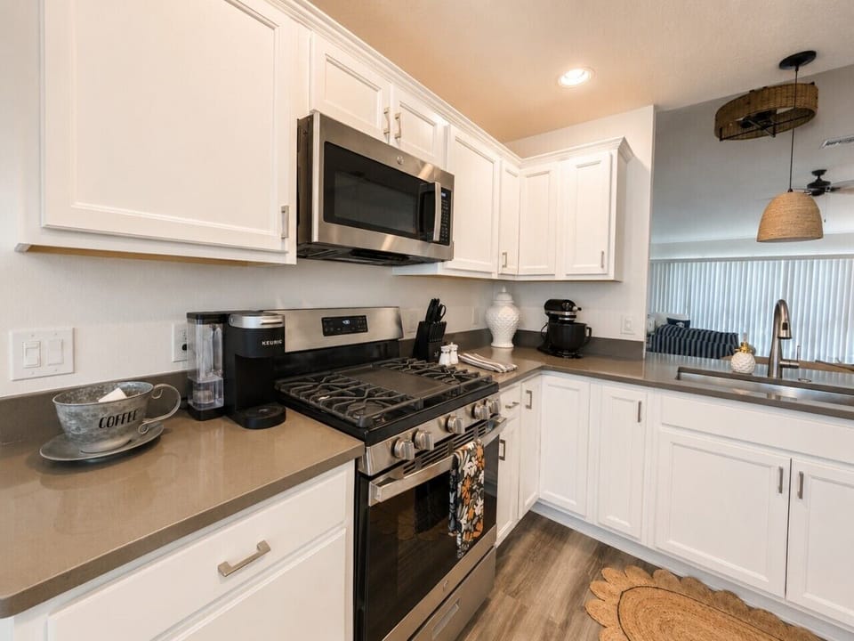 Kitchen 2