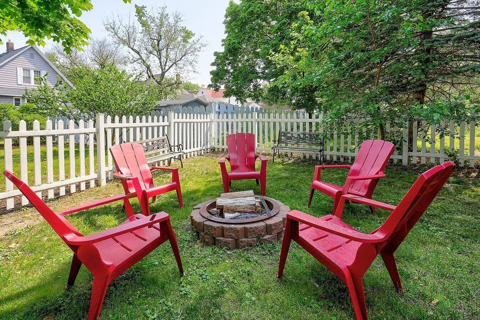 The firepit in the backyard is shared with the South Apartment.