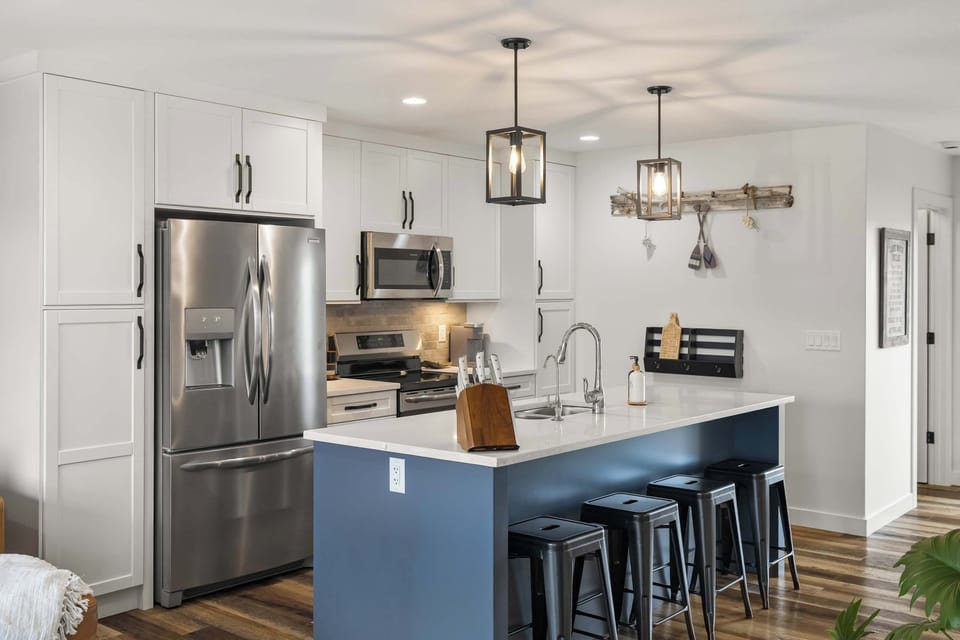 Spacious kitchen island for casual meals and conversation