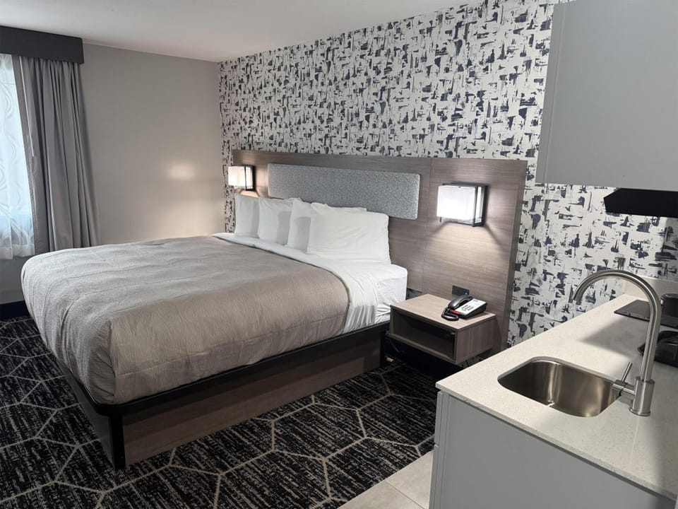 Bedroom. Interior and views may vary based on location and availability.