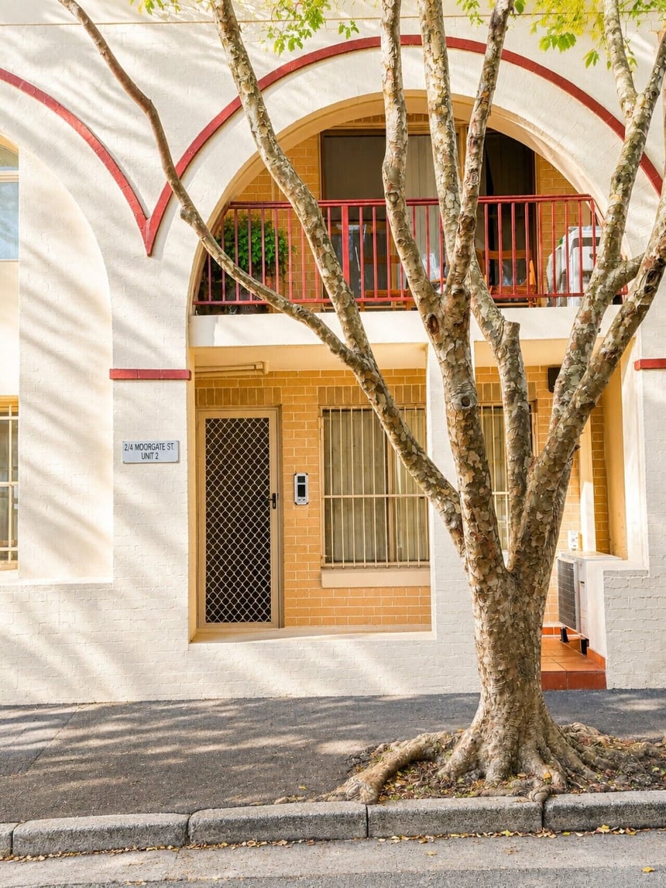 Moorgate St Chippendale - Front