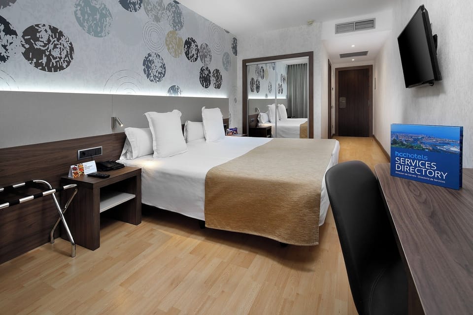 Bedroom. Interior and views may vary based on location and availability.