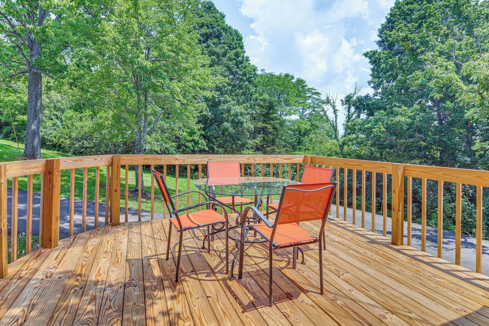 Furnished Deck