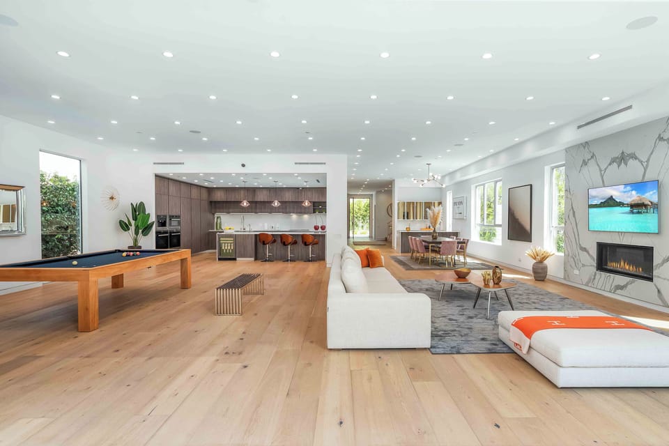 Villa Pasha  living room, kitchen, bar, dining area.