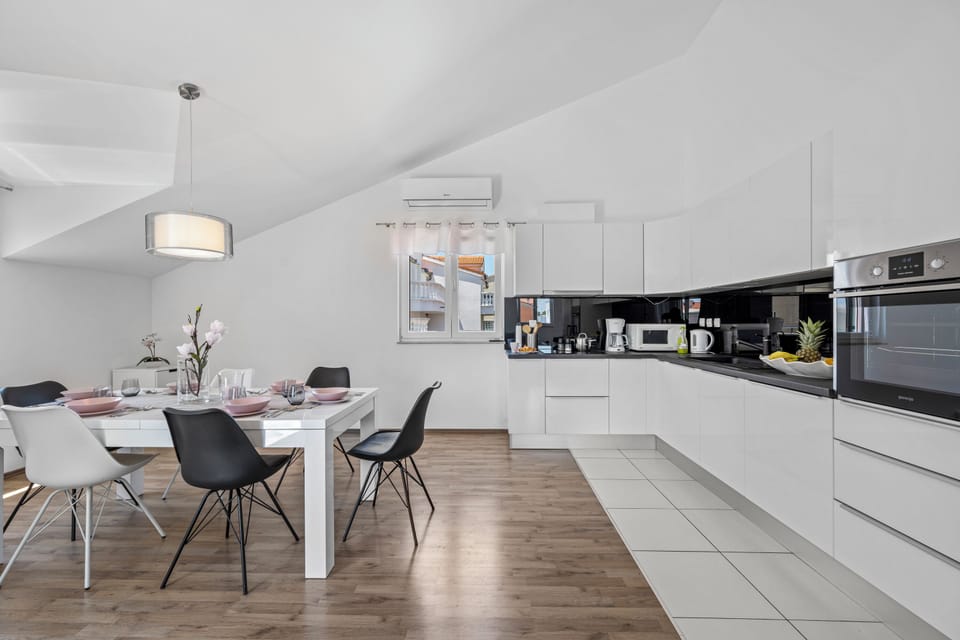 Kitchen and dining area