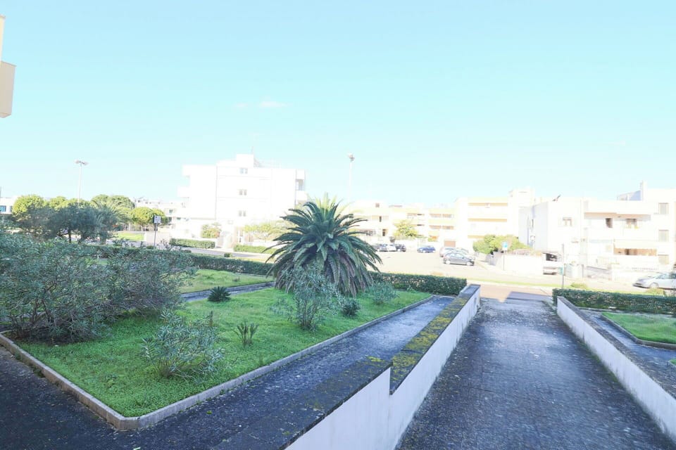Building Exterior, Scenic View