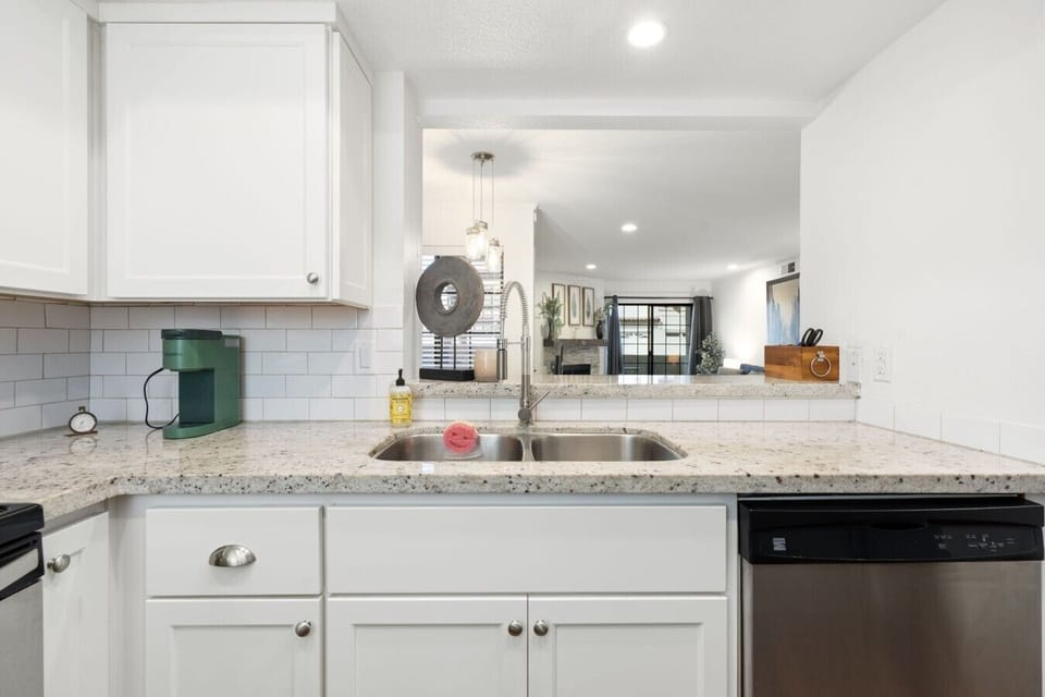 Kitchen | Double Sink | Keurig Coffee Maker