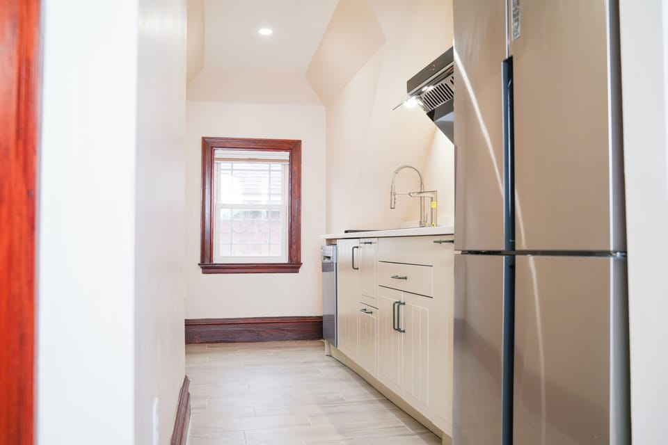 Main view of the kitchen space