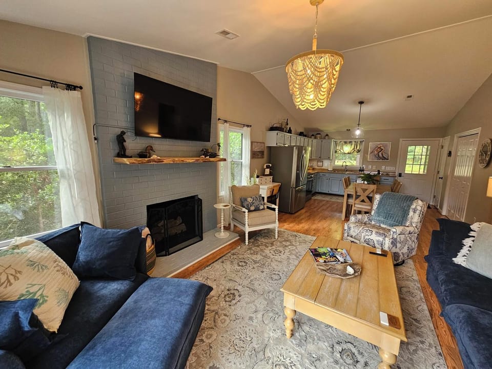 Living room and kitchen 2nd level