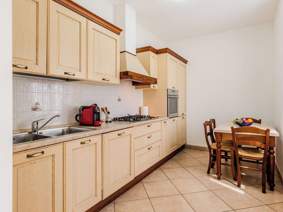 Interior Design, Flooring, Wood, Floor, Kitchen, Cabinetry, Ceiling, Countertop, Room, Furniture