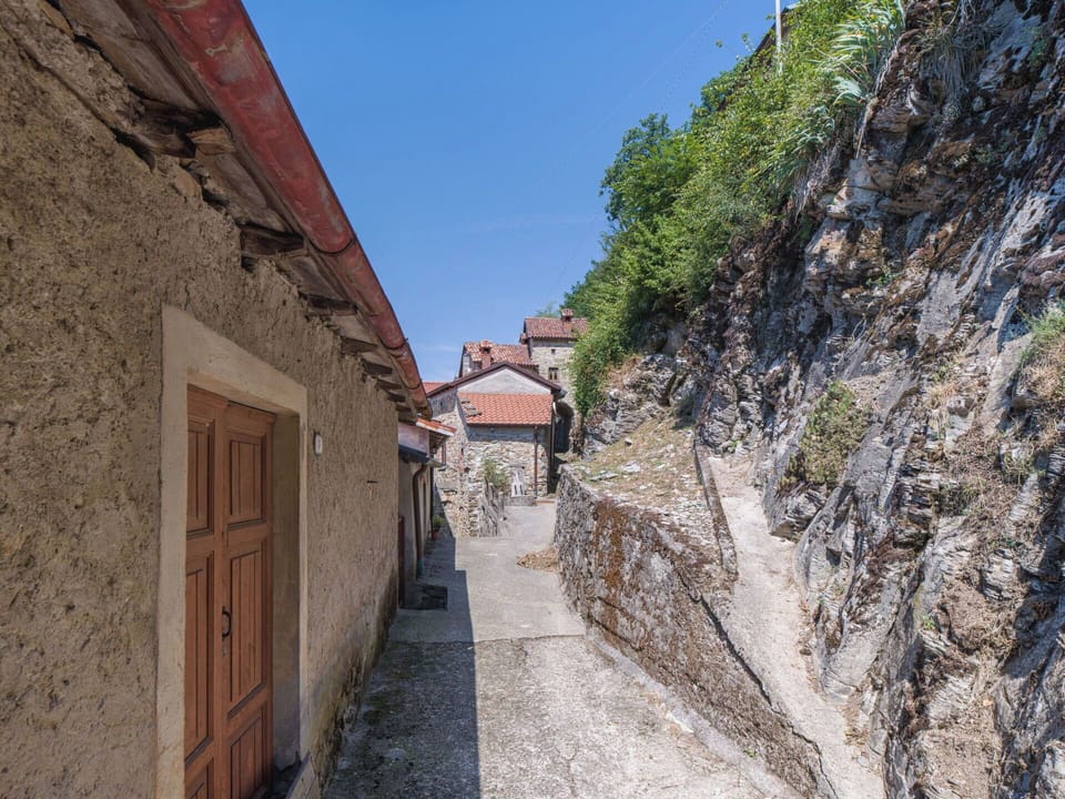 Wall, Architecture, House, Rock, Rural Area, Alley, Slope, Village, Stone Wall, Cobblestone