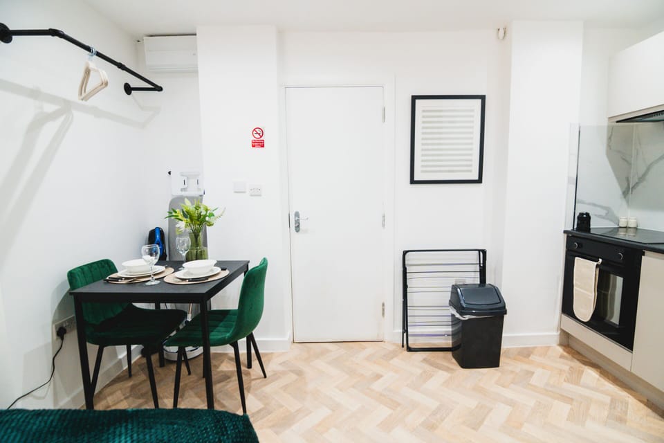 room 4