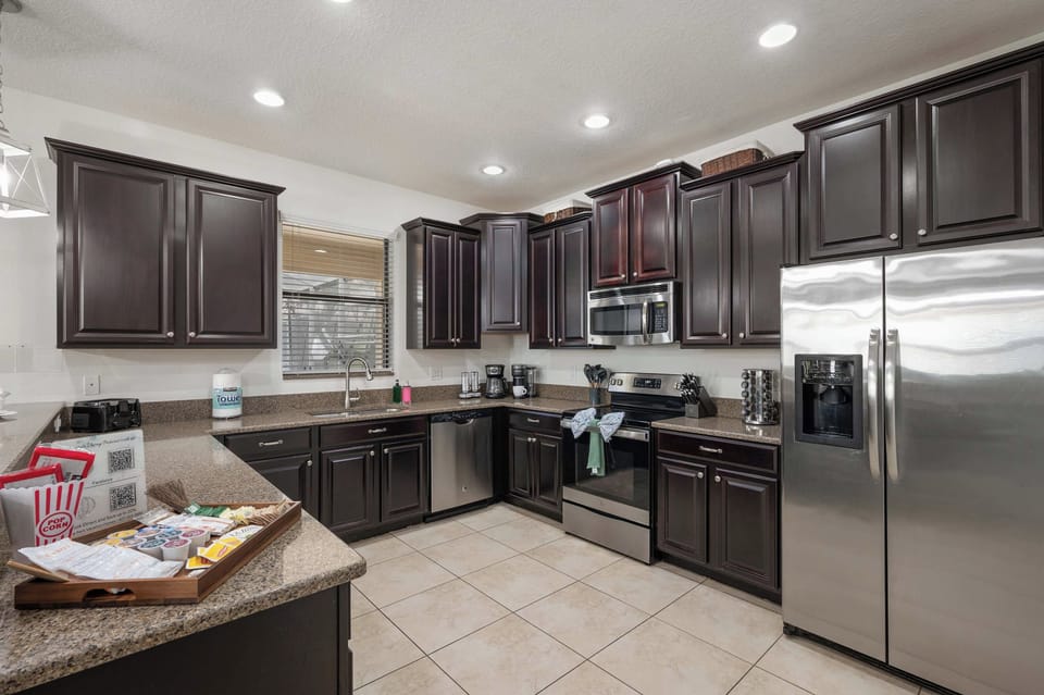 Full kitchen will stainless appliances, granite counter tops all cooking and dining essentials.
