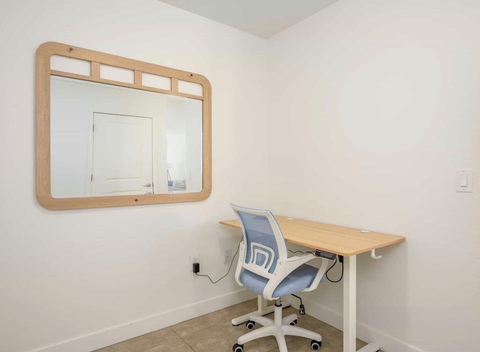 Laundry/Office