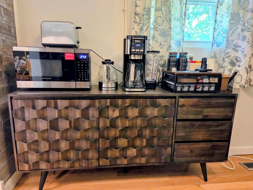 Coffee Bar & Microwave