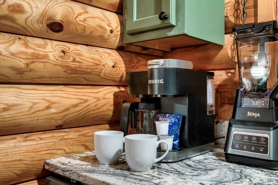 Keurig Duo and Ninja blender to make the perfect cup of coffee,  smoothy or blended adult beverage!