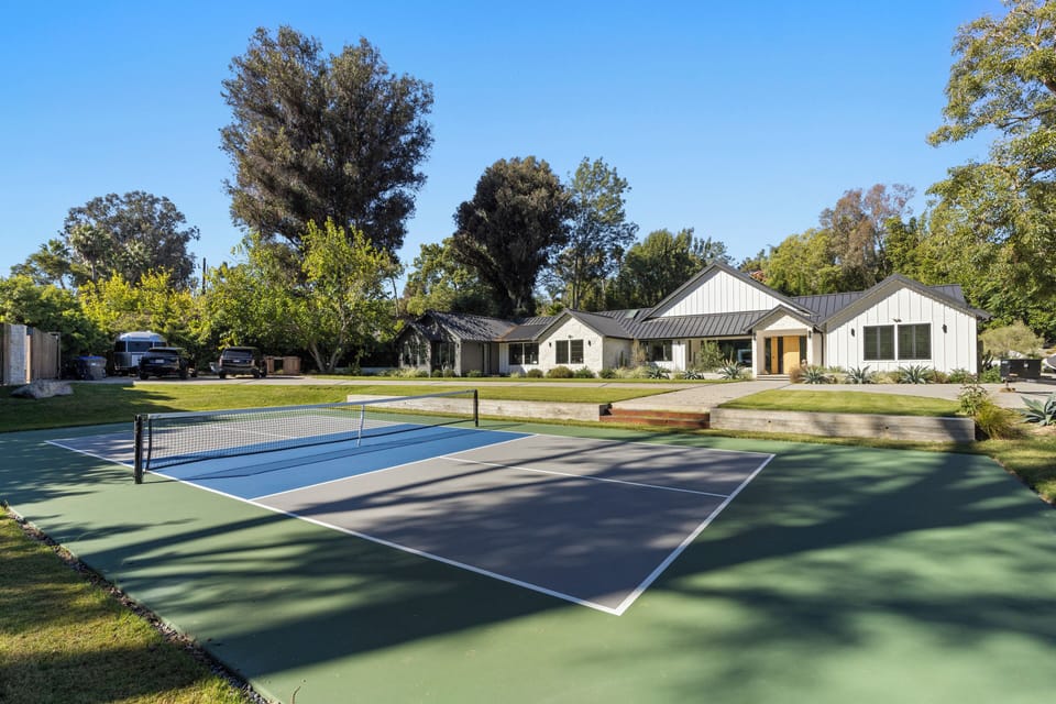 Sport court