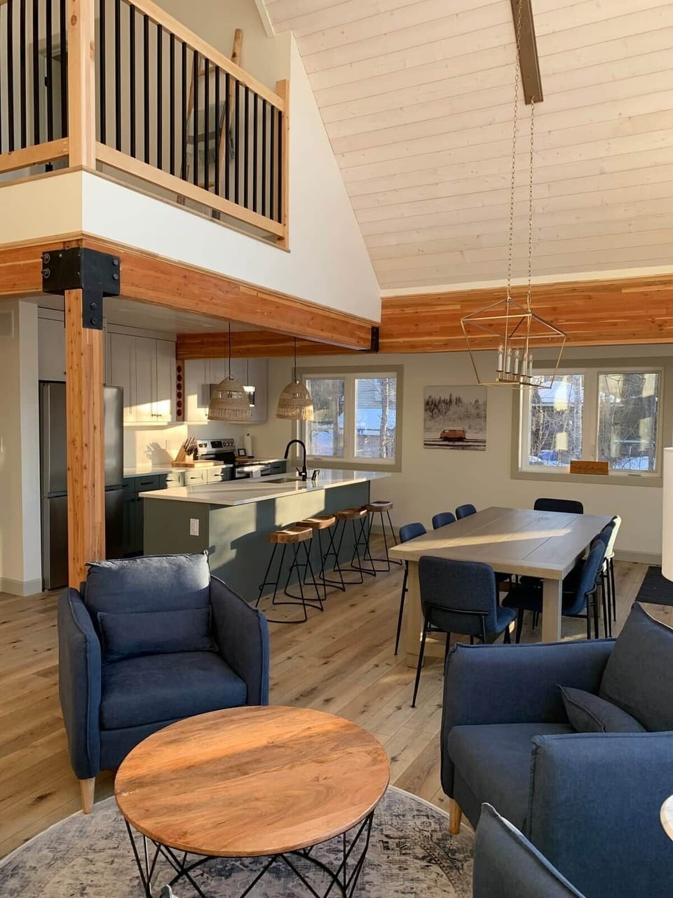 Main floor common area