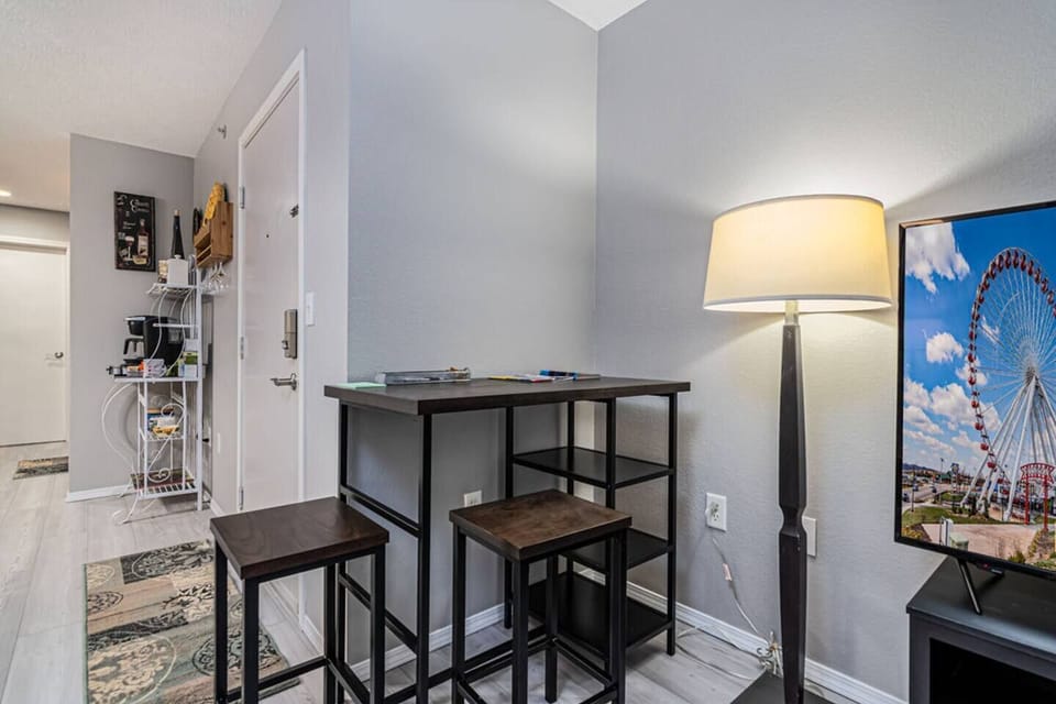 Unit 2 - Living Room Work Desk