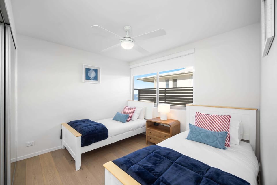 Two Single Bed 