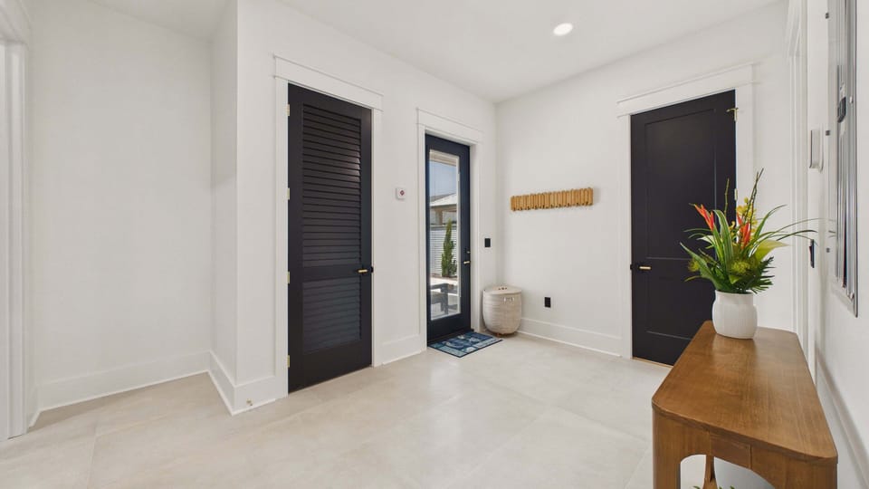 Back entry foyer