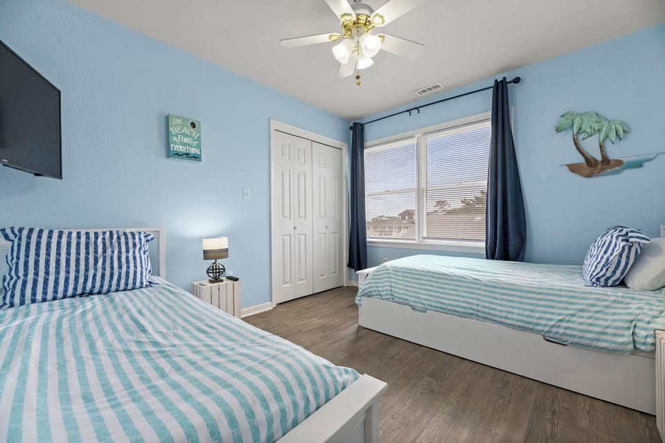 NHCA121: Lagoon Escape | Top Level Bedroom 3