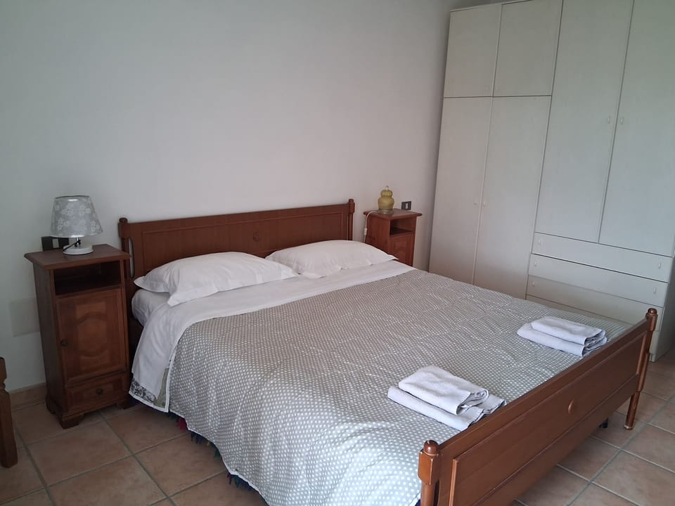 Holiday Home 'Meloro' with Private Garden, Balcony and Wi-Fi House in Campania
