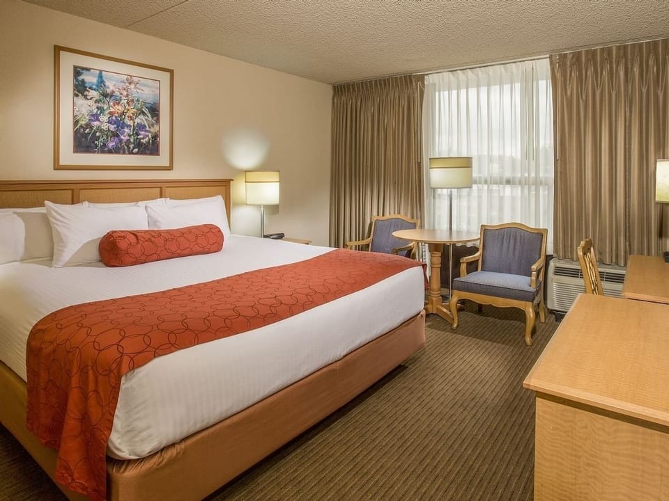 Bedroom. Interior and views may vary based on location and availability.