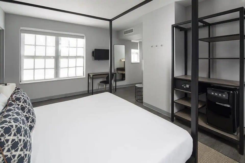 Bedroom. Interior and views may vary based on location and availability.