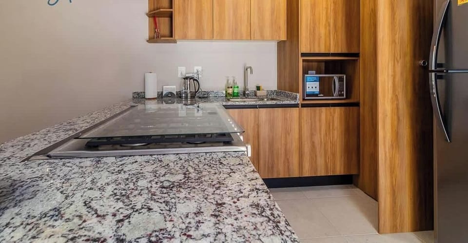 Cocina integral completa con lo necesario para tu viaje.