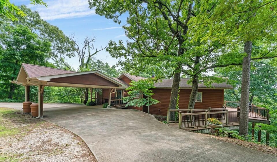 Covered Parking | Private Home on War Eagle River