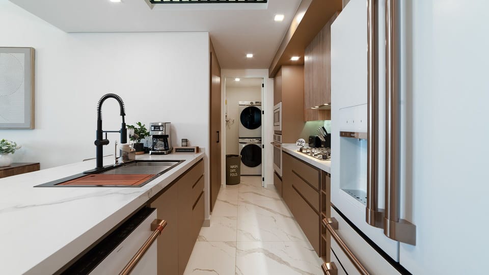 Fully equipped state of the art kitchen