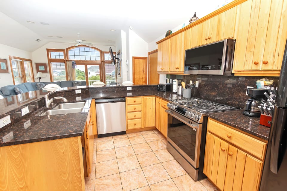 Left Side B - Kitchen