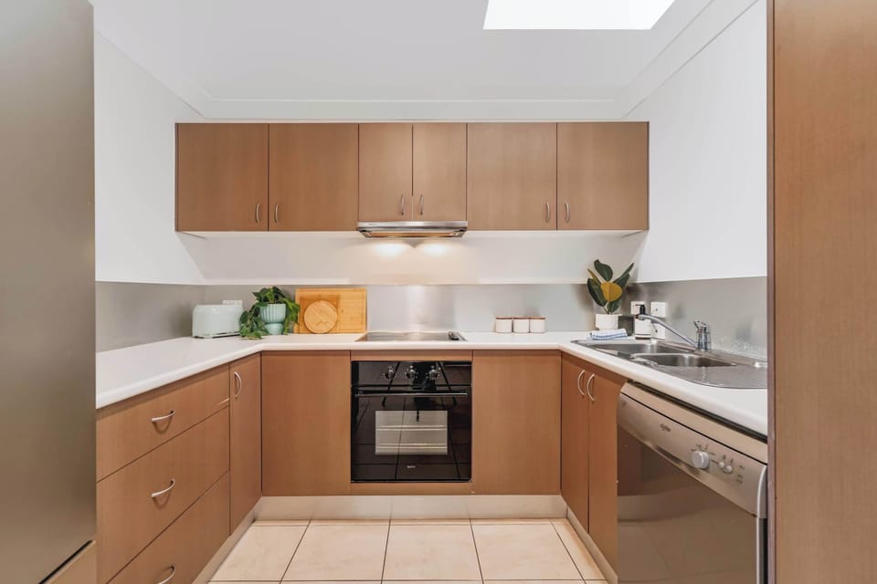 Functional kitchen perfect for home cooked meals