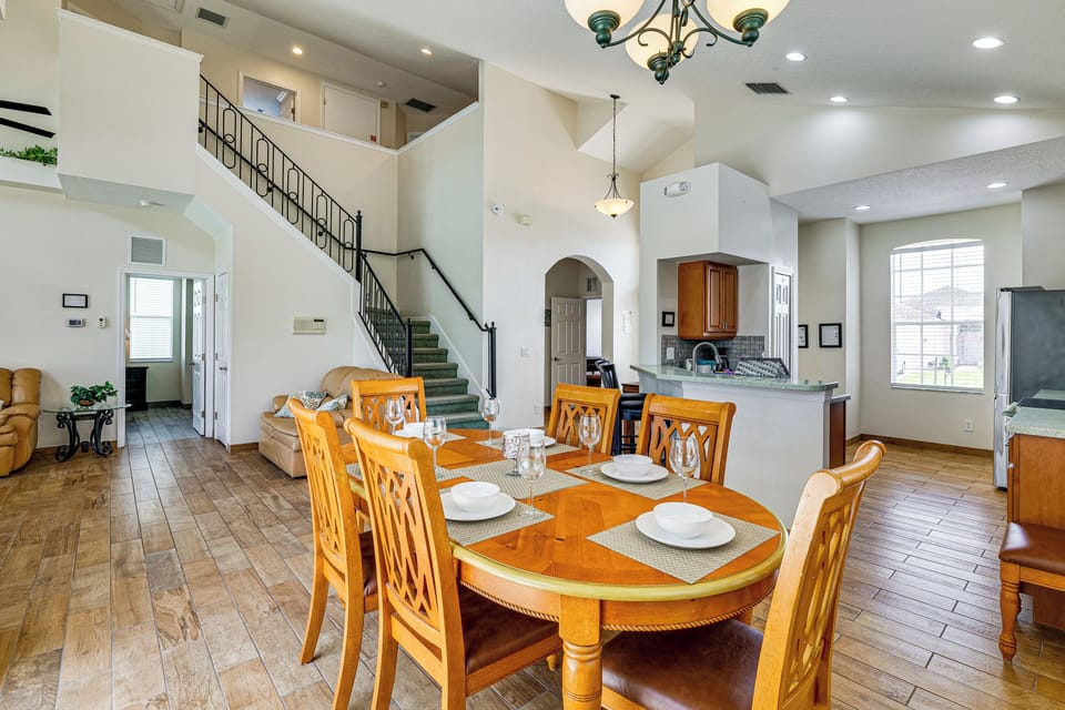 Dining Area | 1st Floor