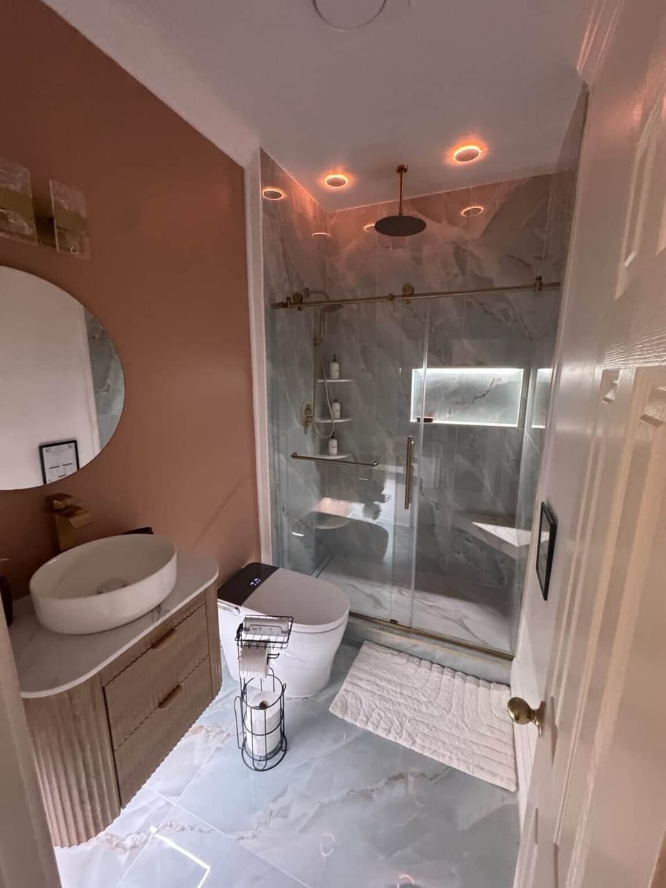 Smart bidet toilet and glass shower in Chef’s Château Suite C