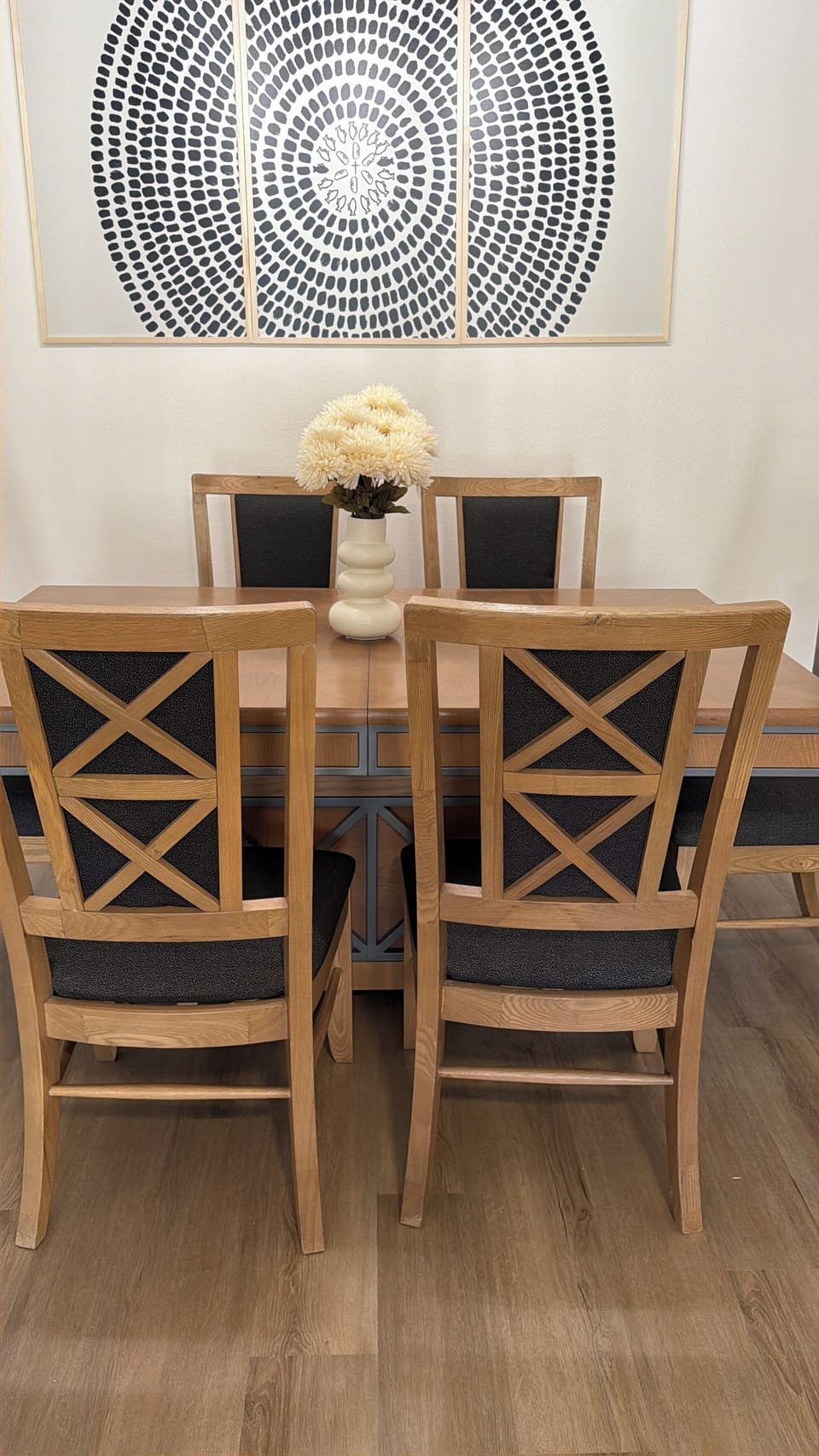 Dining table for 6 with extension option
