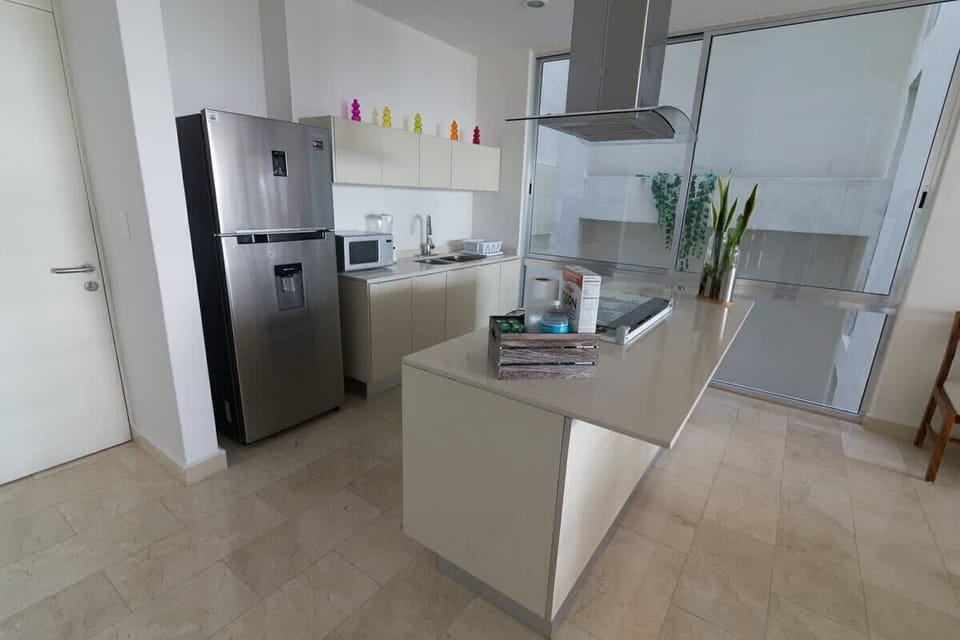 Cocina, equipada y cortesía.