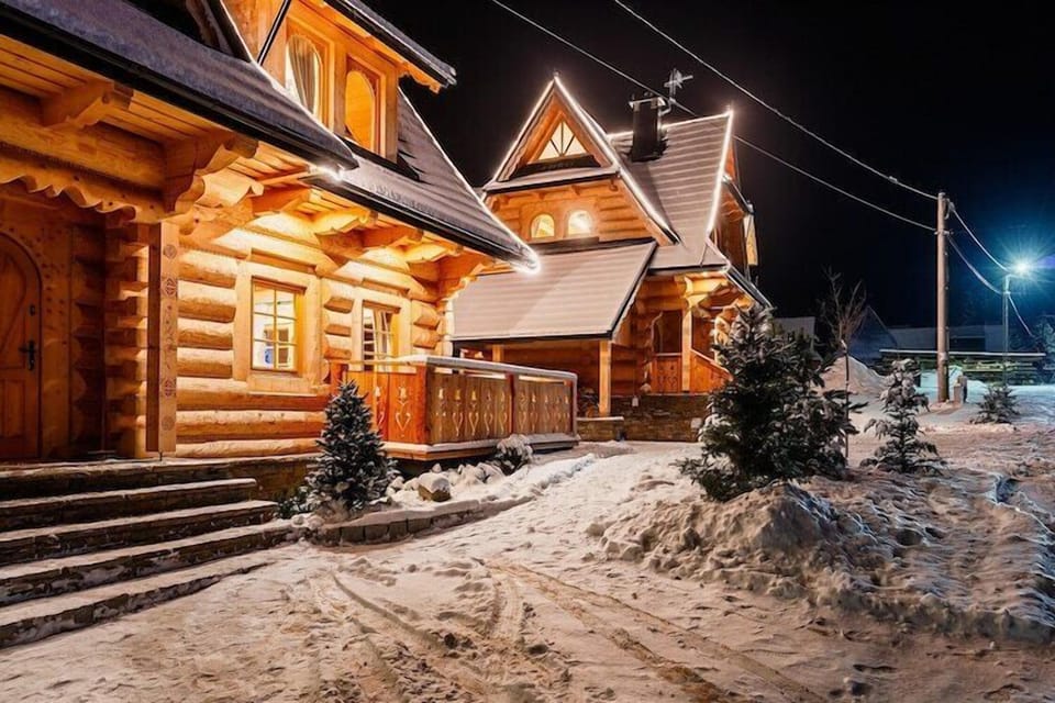 Holiday Home Exterior [winter]