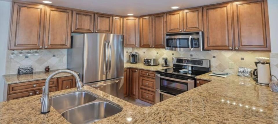 Indoors, Kitchen, Appliance, Microwave, Oven