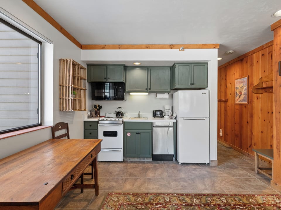 Kitchenette